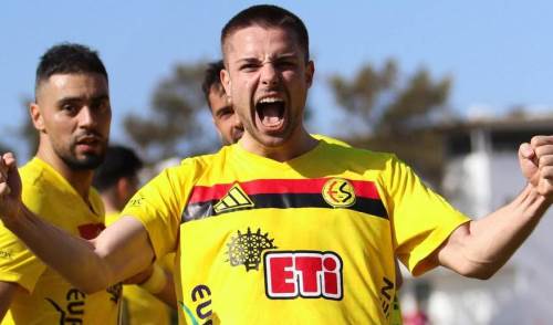 Eskişehirspor Teknik Direktörü Şapcı’nın gözdesi oldu