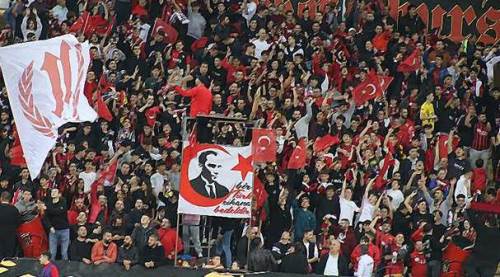 Eskişehirspor tribününden çok önemli karar