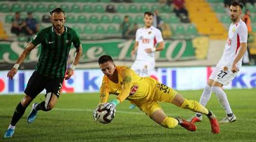 Eskişehirspor'u farktan korudu