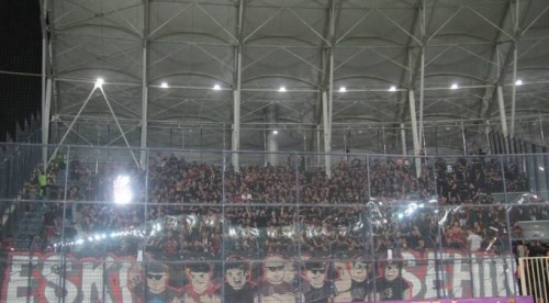 Eskişehirspor'u taraftarı yalnız bırakmadı!