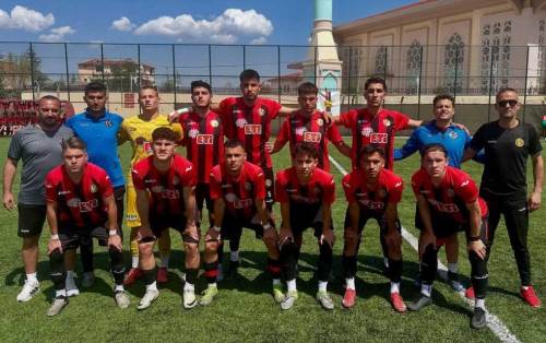 Eskişehirspor U19 takımı, lider karşısında direnemedi