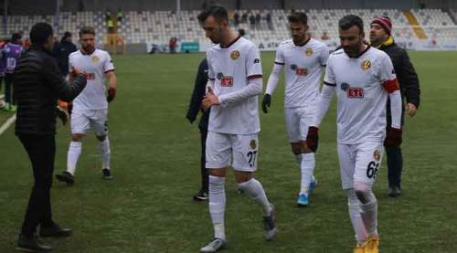 Eskişehirspor'un galibiyet hasreti 6 maça çıktı!
