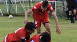 Eskişehirspor'un gençlerinde ışık var!