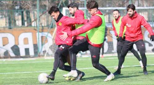 Eskişehirspor'un kamp kadrosu belli oldu
