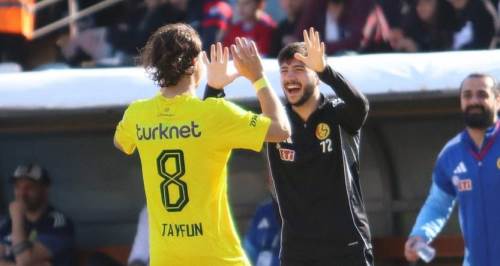 Eskişehirspor’un orta saha oyuncusundan güzel haber