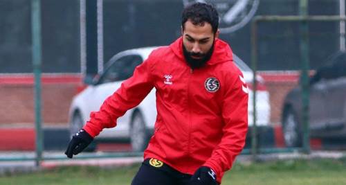 Eskişehirspor’un orta saha oyuncusundan güzel haber