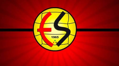 Eskişehirspor yeni transferine imzayı attırdı!