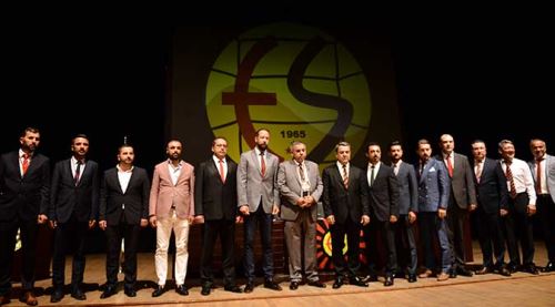 Eskişehirspor yönetimi görev dağılımını yaptı