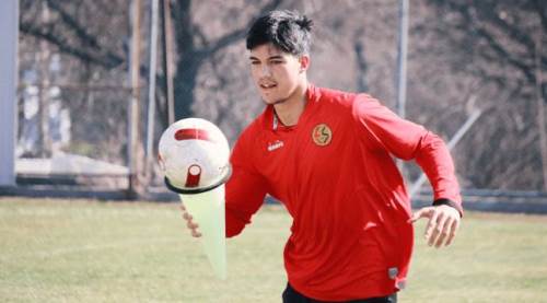 Eskişehirsporlu Berke Çelik forma şansı bulabilir