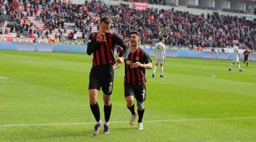 Eskişehirsporlu oyuncu gol krallığına göz dikti!