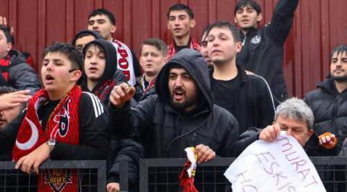 Eskişehirsporlular deplasmanı eve çevirdi: Taraftara büyük teşekkür