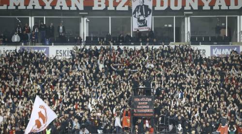 Eskişehirsporlular yine yollarda: 1500 taraftar...