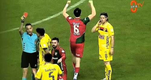 Eskişehirsporluları şok eden kırmızı kartlar!