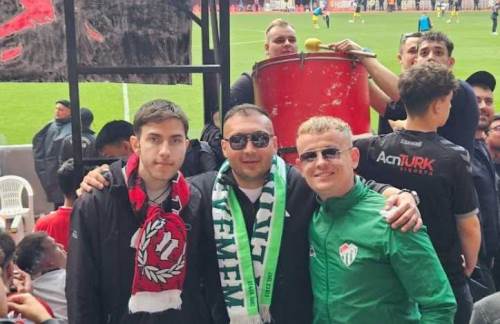 Eskişehirsporluların arasında maç izleyip destek oldular