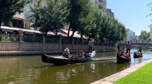 Eskişiehir'de onların yoğunluğu sabah erkenden başladı
