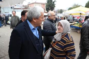 Esnaf Ve Halkla Pazarda Bir Araya Geldi
