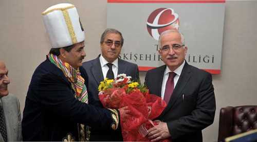 ESNAF VE SANATKARLAR YAŞATIYOR