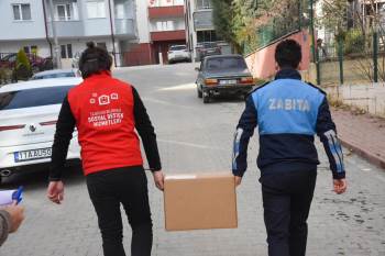 Esnafı Bu Zor Günlerde Yalnız Bırakmadılar
