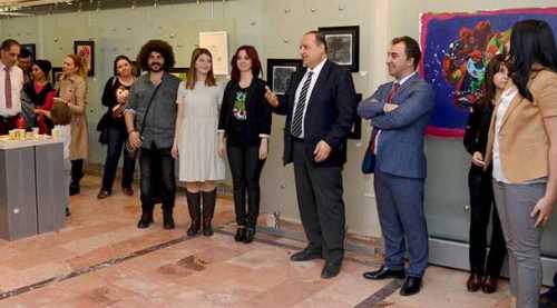 ESOGÜ'DE KADINLAR GÜNÜ SERGİSİ