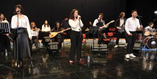 ESOGÜ'deki tıp öğrencilerinden özel koro