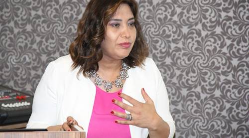 ESOGÜ Ebelik Bölüm Başkanından doğum eğitimi