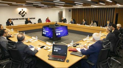 ESTÜ'de önemli görüşme: Eskişehir'de projeler çoğalacak!