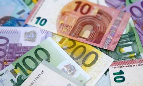 Euro, Türk lirası karşısında rekor seviyeye koşuyor