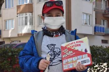 Evde Okumak İçin Kitap İstedi, İstediği Yerine Geldi
