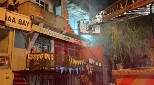 Evi boşaltan kiracı, daireyi yaktı!