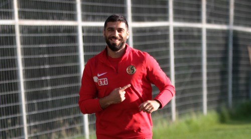 Evime döndüğüm için mutluyum