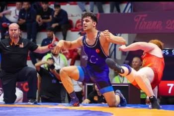 Eyyüp Çetin Avrupa Güreş Şampiyonasında İkinci Oldu
