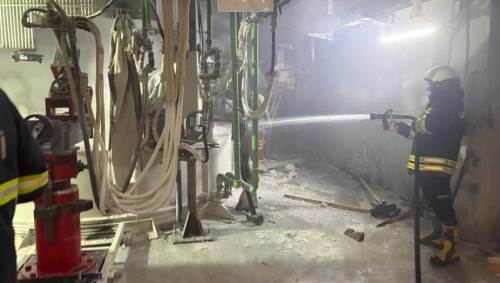 Fabrikada hem patlama hem de yangın: 2 işçi Eskişehir'e getirildi!