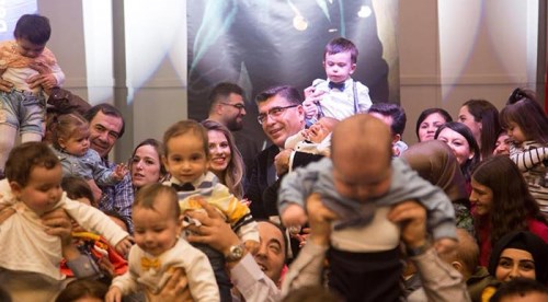 Fatih Hoca 1001 bebeğiyle buluştu