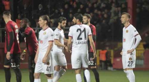 Fatih Karagümrük - Eskişehirspor: 2 - 0 (Geniş maç özeti)