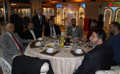 Fatih Sultan Mehmet Vakfı üyeleri 6. geleneksel iftarında bir araya geldi