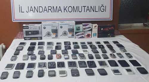 Faturasız telefon satışına baskın
