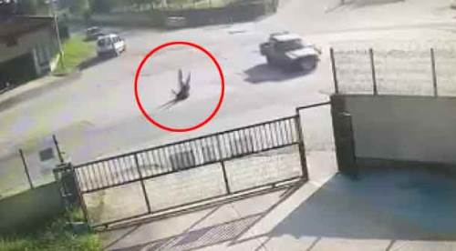 Feci kaza: Metrelerce havada takla attı!