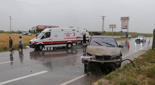 Feci kazada 4 kişi yaşamını yitirdi