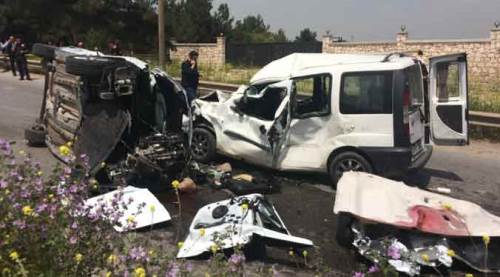 Feci kazada 7 kişi öldü!