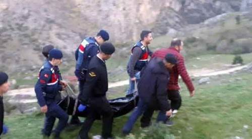 Feci şekilde can verdi...