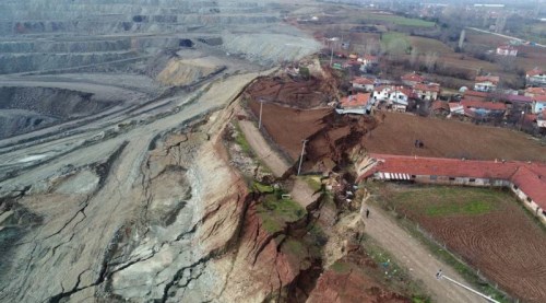 Felaket filmleri gibi! Eskişehir'in komşusu...