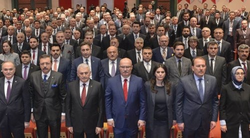 Felaket tahmincileri düzeltme yarışına girdi