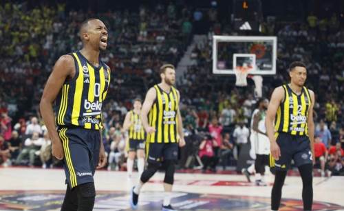 Fenerbahçe 7 yıl sonra finalde: Rakip Monaco!