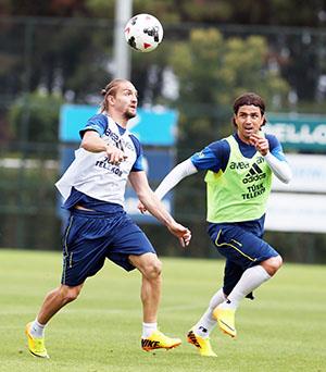 Fenerde Es Es mesaisi başladı