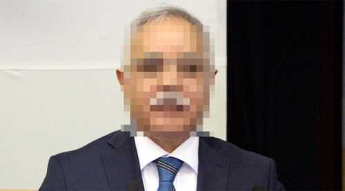 FETÖ CD’lerini kadınlar tuvaletine atmış!