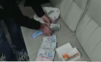 Fetö Operasyonunda Yarım Milyona Yakın Para Ve Altın Ele Geçirildi
