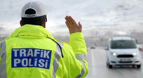 FETÖ zanlısı yol uygulamasında yakalandı
