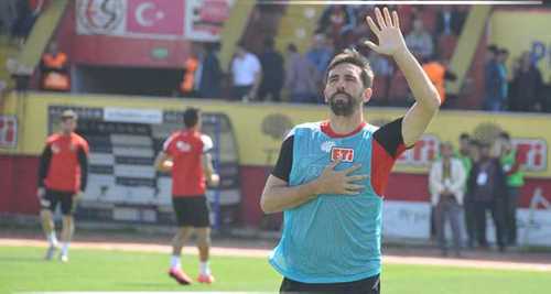 FİGUERAS ÖDEME BEKLİYOR