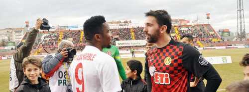 FİGUERAS SAMUEL ETO’O HASRET GİDERDİ