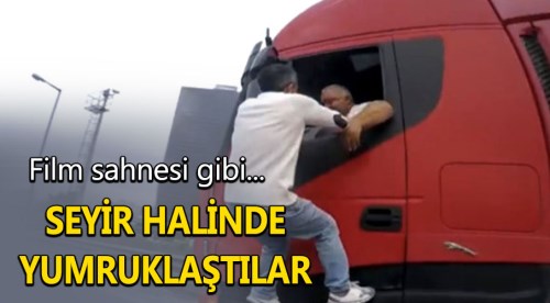 Film sahnesi gibi! Seyir halinde yumruklaştılar